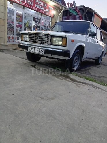 LADA (VAZ) 2107-5