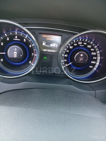 Hyundai Sonata-7