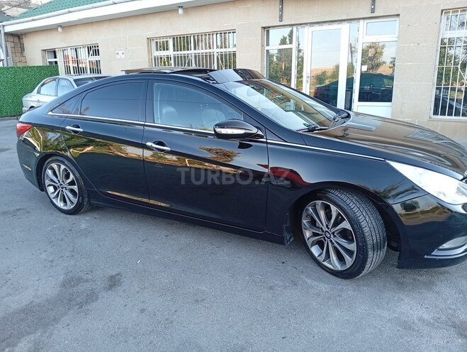 Hyundai Sonata-3