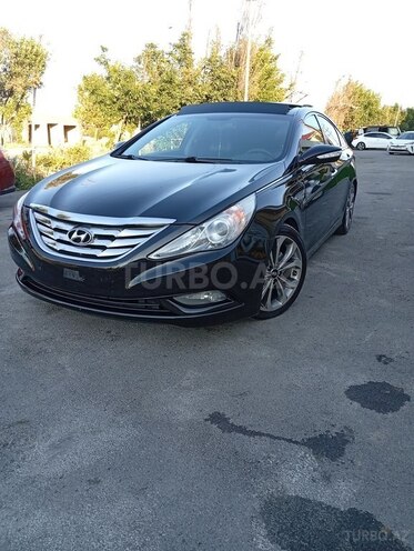 Hyundai Sonata-1