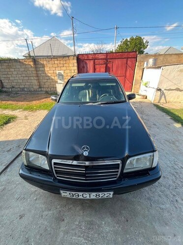 Mercedes C 230-1