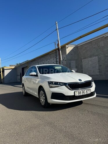 Skoda Rapid-2