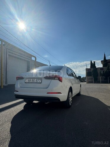 Skoda Rapid-5