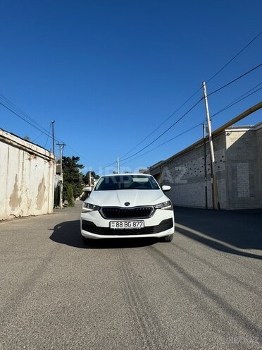 Skoda Rapid-1