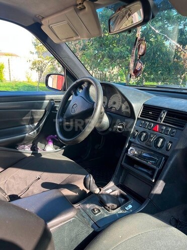 Mercedes C 230-4