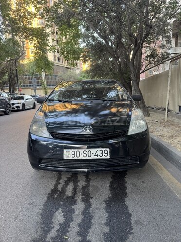 Toyota Prius-1