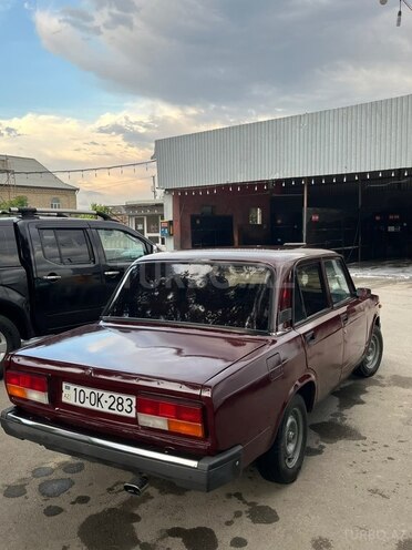 LADA (VAZ) 2107-5