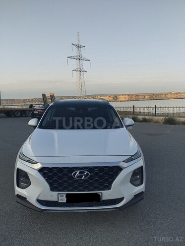 Hyundai Santa Fe-1