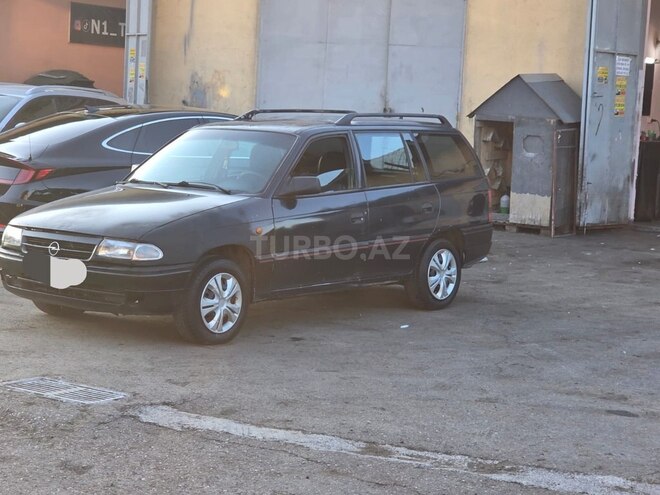 Opel Astra-4