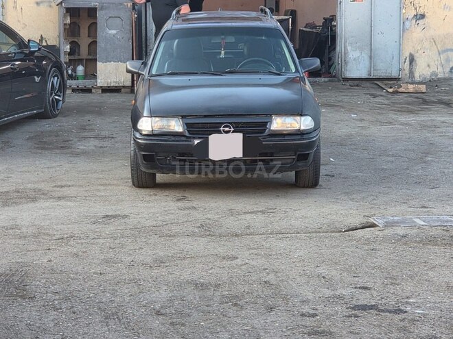Opel Astra-1