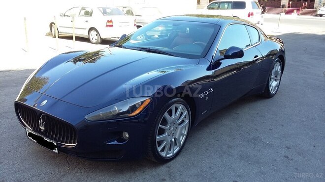 Maserati GranTurismo-1