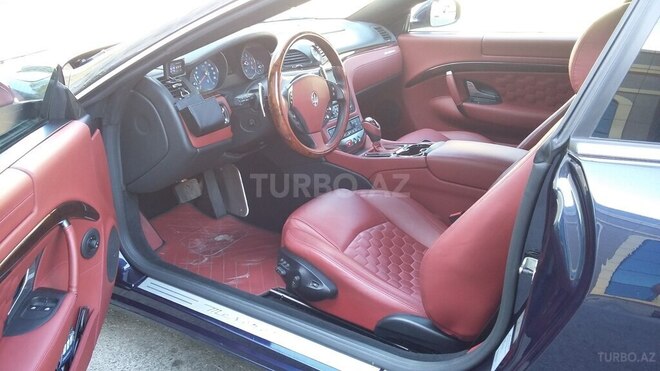 Maserati GranTurismo-8