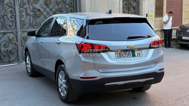 Chevrolet Equinox-8