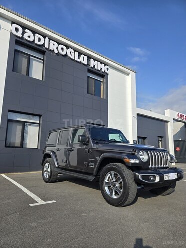 Jeep Wrangler-2