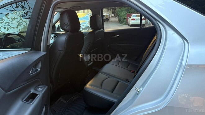Chevrolet Equinox-14