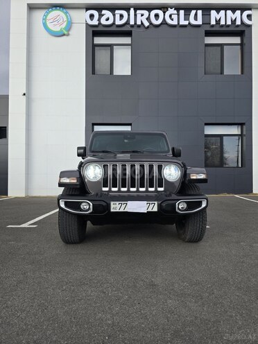 Jeep Wrangler-11
