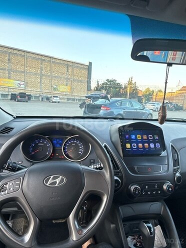Hyundai ix35-11