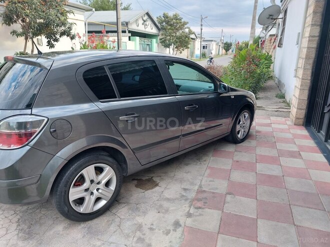 Opel Astra-2
