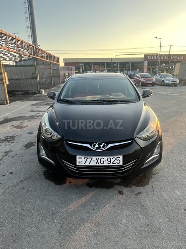 Hyundai Elantra-1