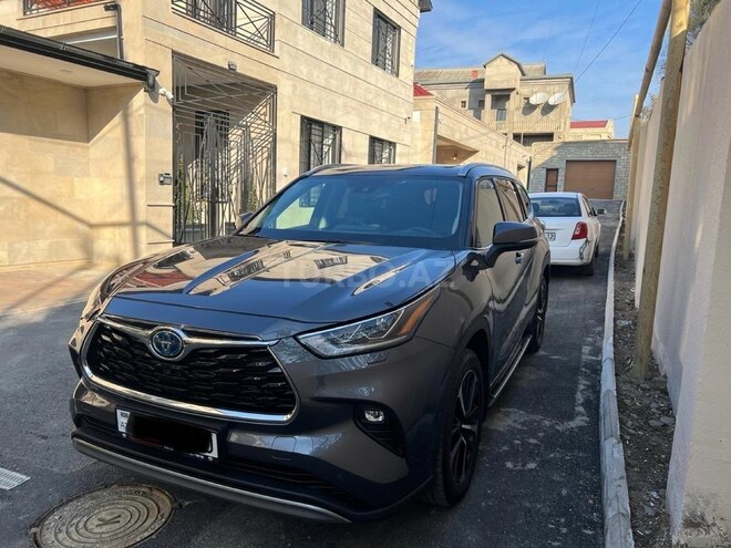 Toyota Highlander-3