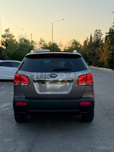 Kia Sorento-4
