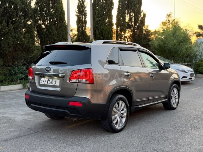Kia Sorento-5