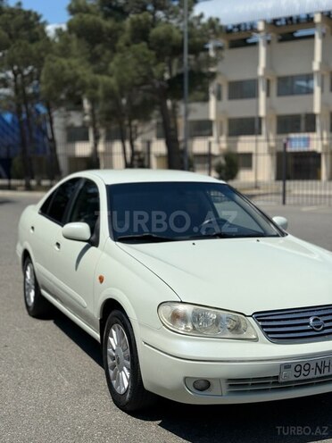 Nissan Sunny-5