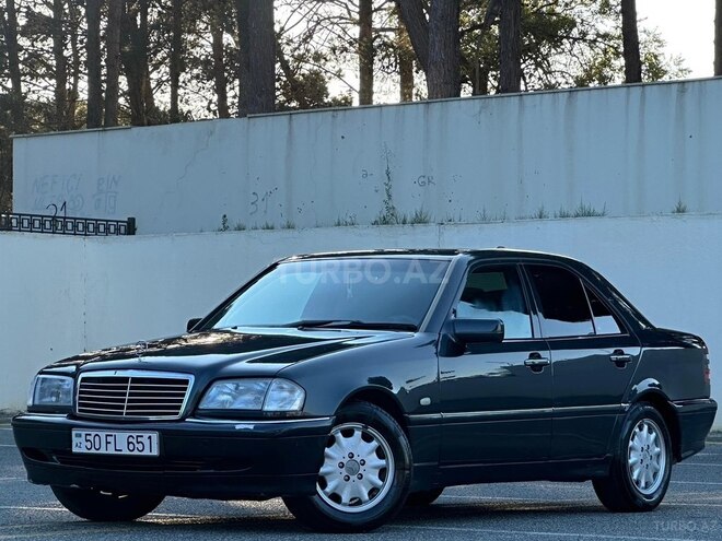 Mercedes C 200-2