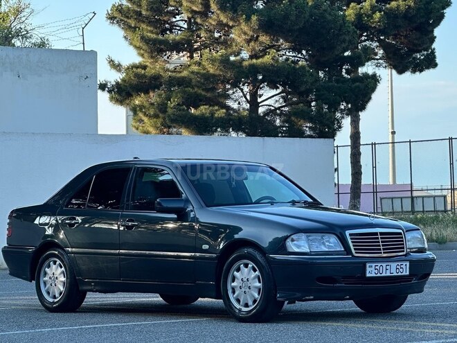 Mercedes C 200-4