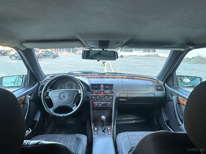 Mercedes C 200-16