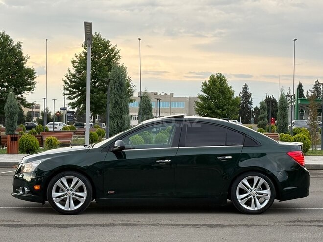 Chevrolet Cruze-9