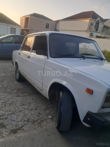 LADA (VAZ) 2107-2