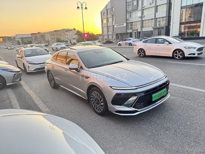 Hyundai Sonata-3
