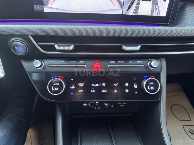 Hyundai Sonata-20