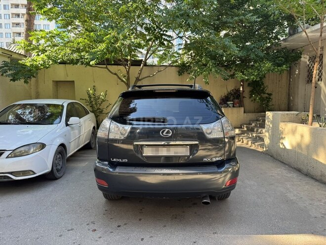Lexus RX 330-4