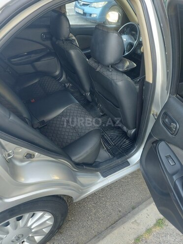 Nissan Sunny-9