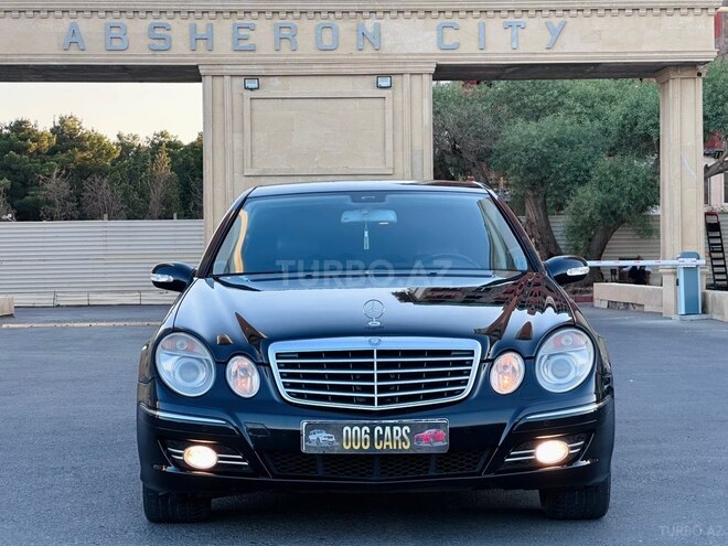 Mercedes E 240-19