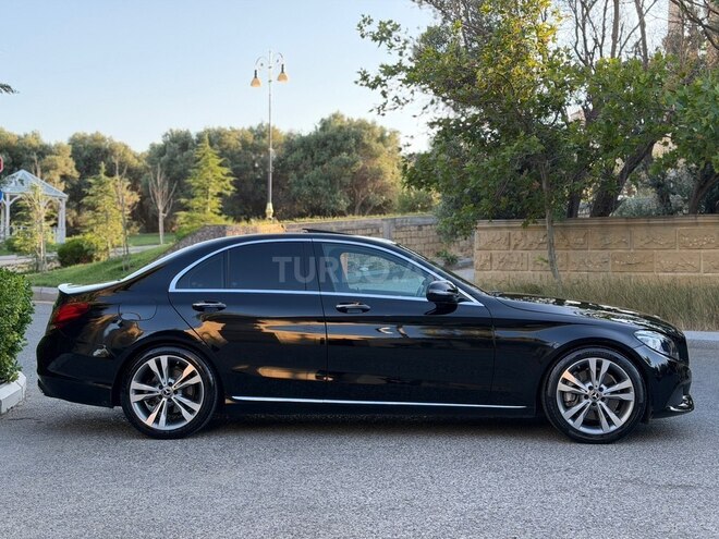 Mercedes C 300-5