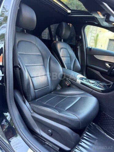 Mercedes C 300-13