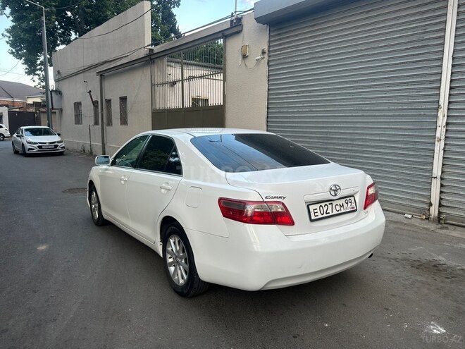 Toyota Camry-7