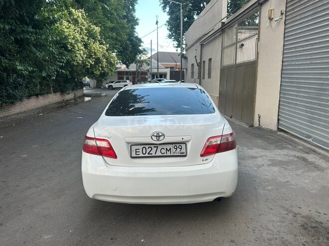 Toyota Camry-8