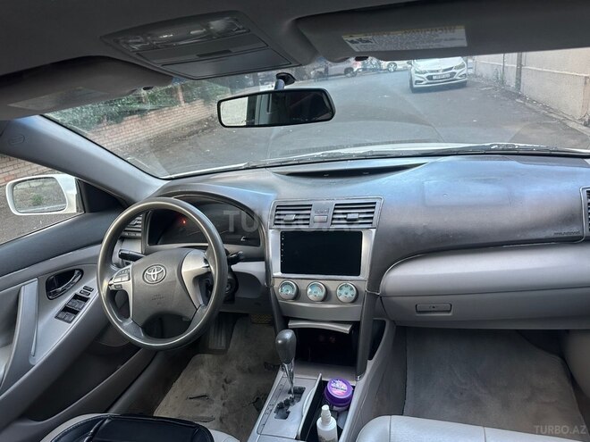 Toyota Camry-3