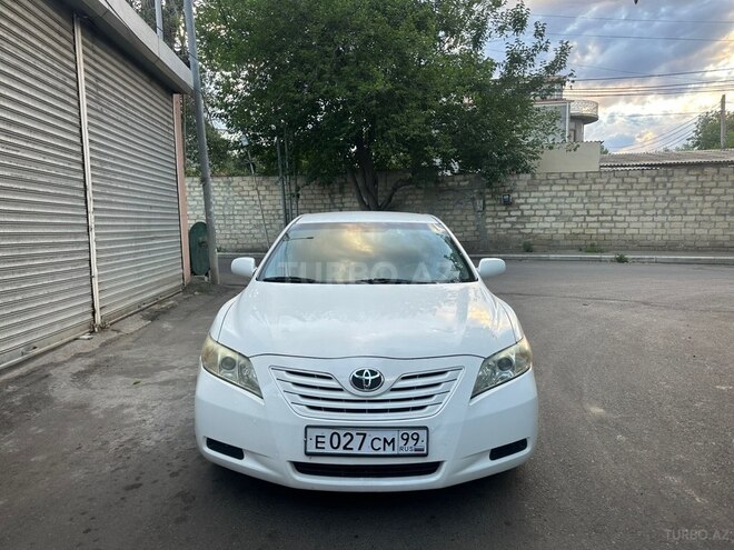 Toyota Camry-6
