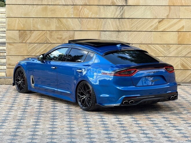 Kia Stinger-9