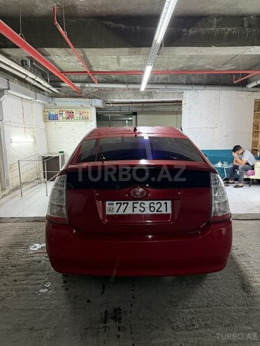 Toyota Prius-2