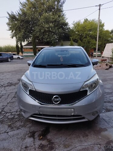 Nissan Note-1