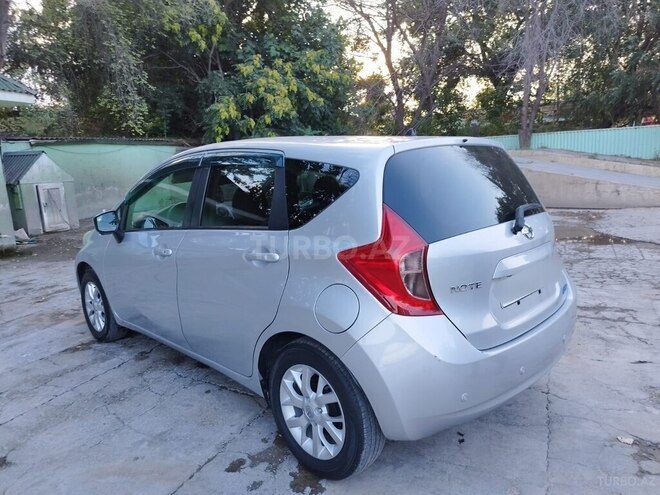 Nissan Note-3