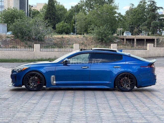Kia Stinger-6
