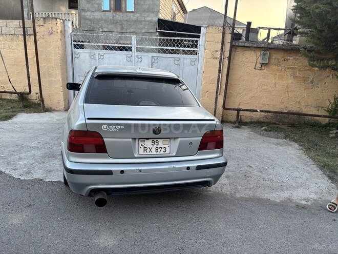 BMW 528-3