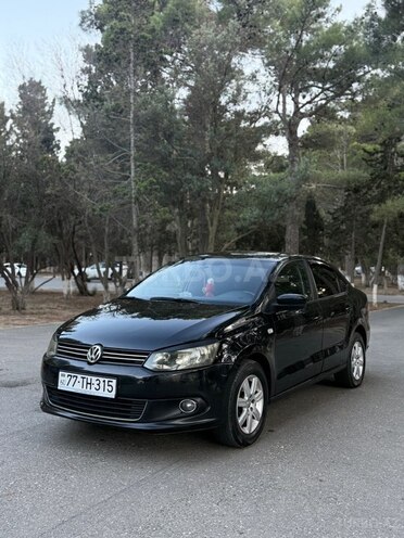 Volkswagen Polo-2